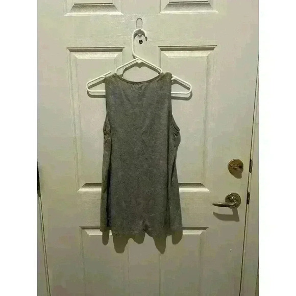 Gray Graphic Print Tank Top “Fireworks & Freedom” Small - Picture 3 of 3